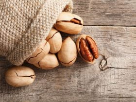 Banana And Nut Sandwich